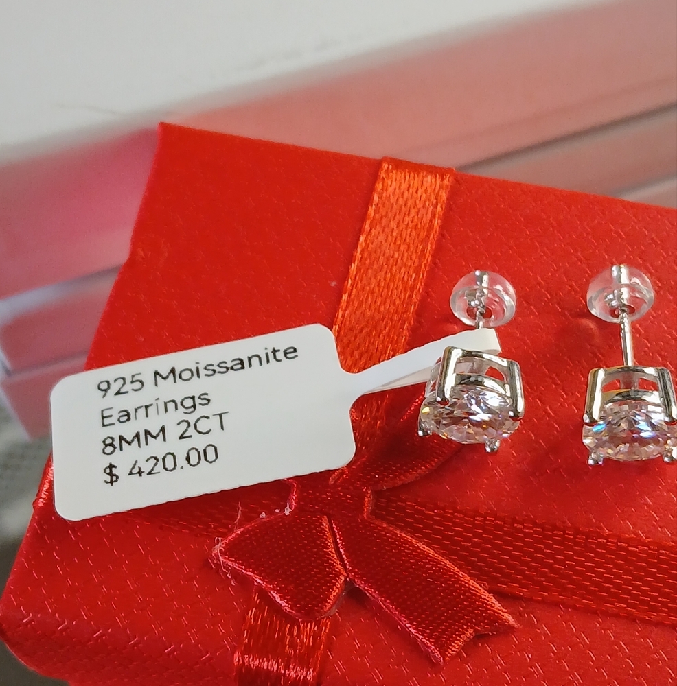 Certified 2ct Moissanite 925 Sterling Silver Stud Earrings - Picture 4 of 13